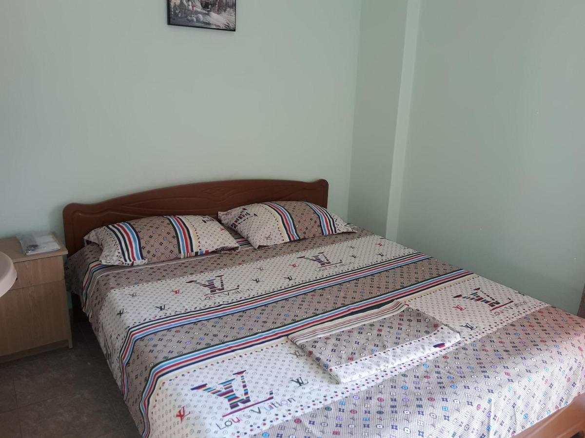 Tani'S Guesthouse Ksamil Kültér fotó