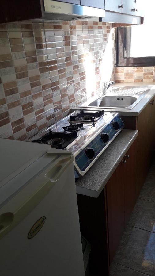 Tani'S Guesthouse Ksamil Kültér fotó
