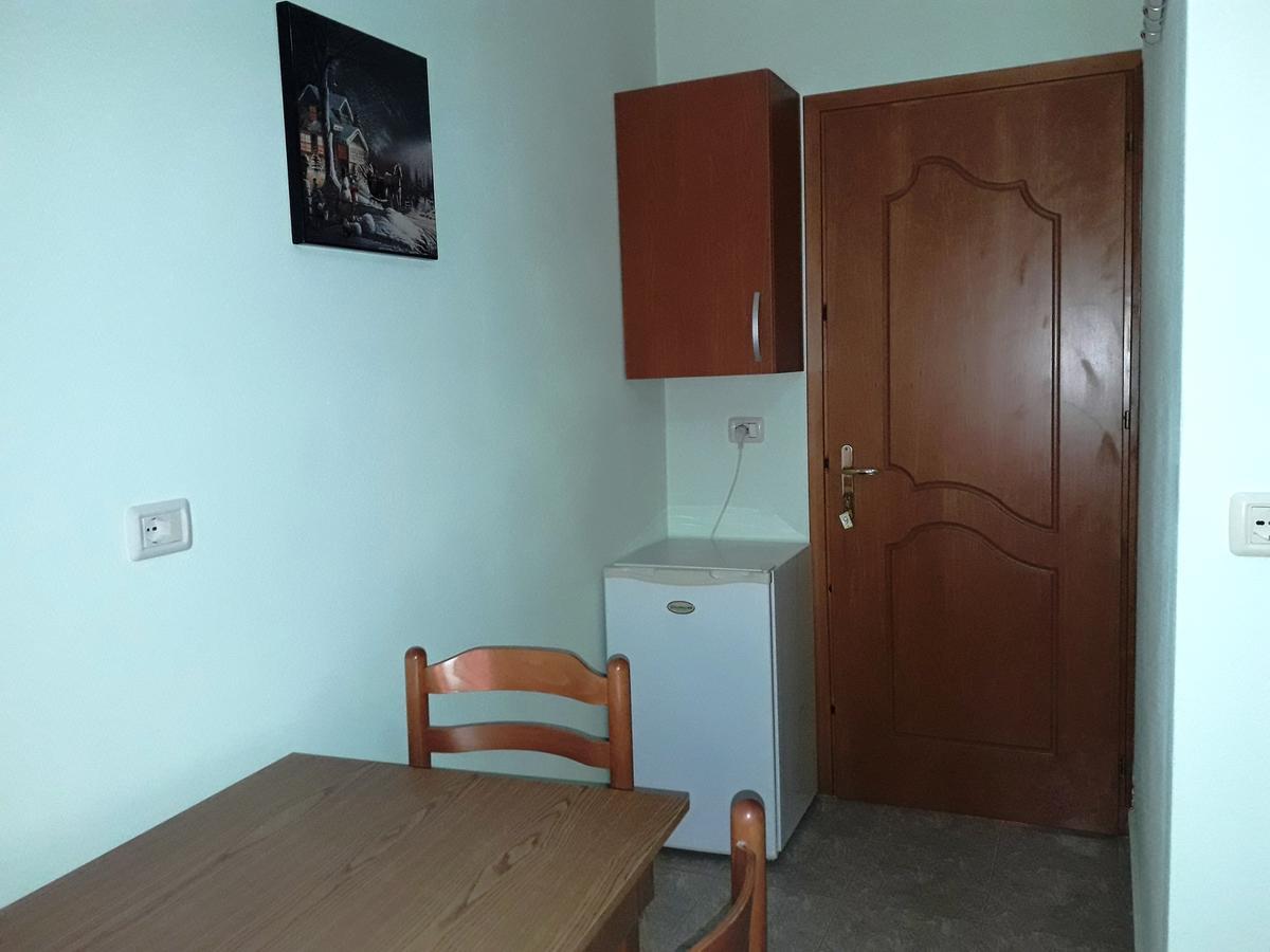 Tani'S Guesthouse Ksamil Kültér fotó