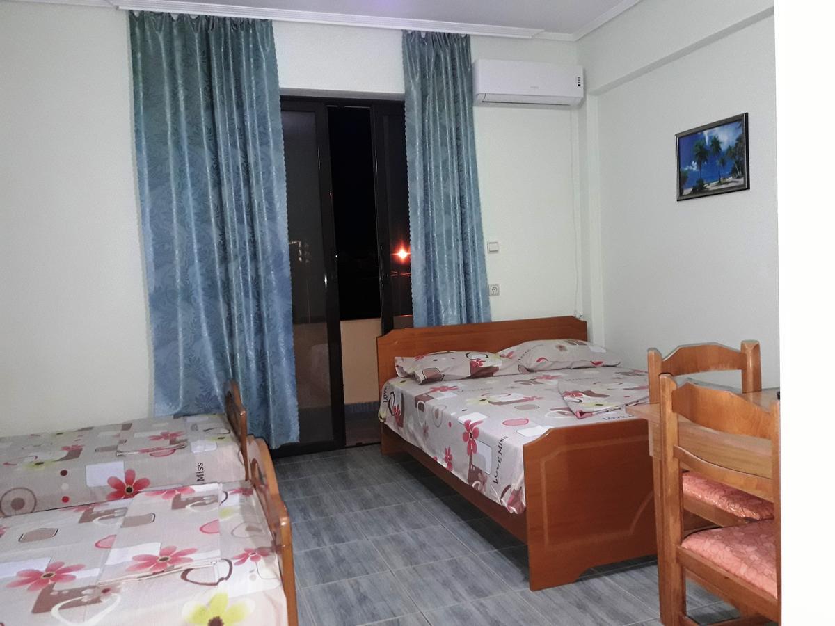 Tani'S Guesthouse Ksamil Kültér fotó