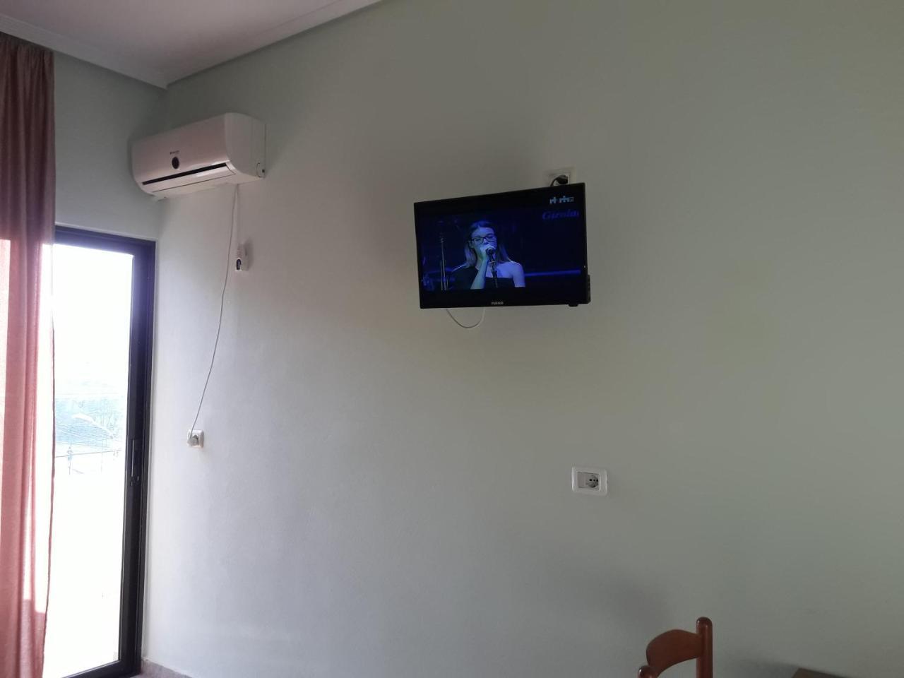 Tani'S Guesthouse Ksamil Kültér fotó