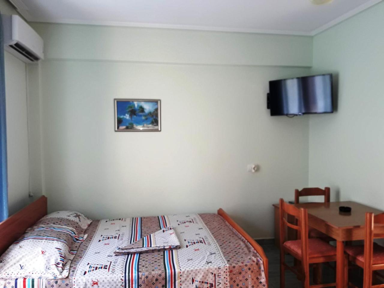 Tani'S Guesthouse Ksamil Kültér fotó