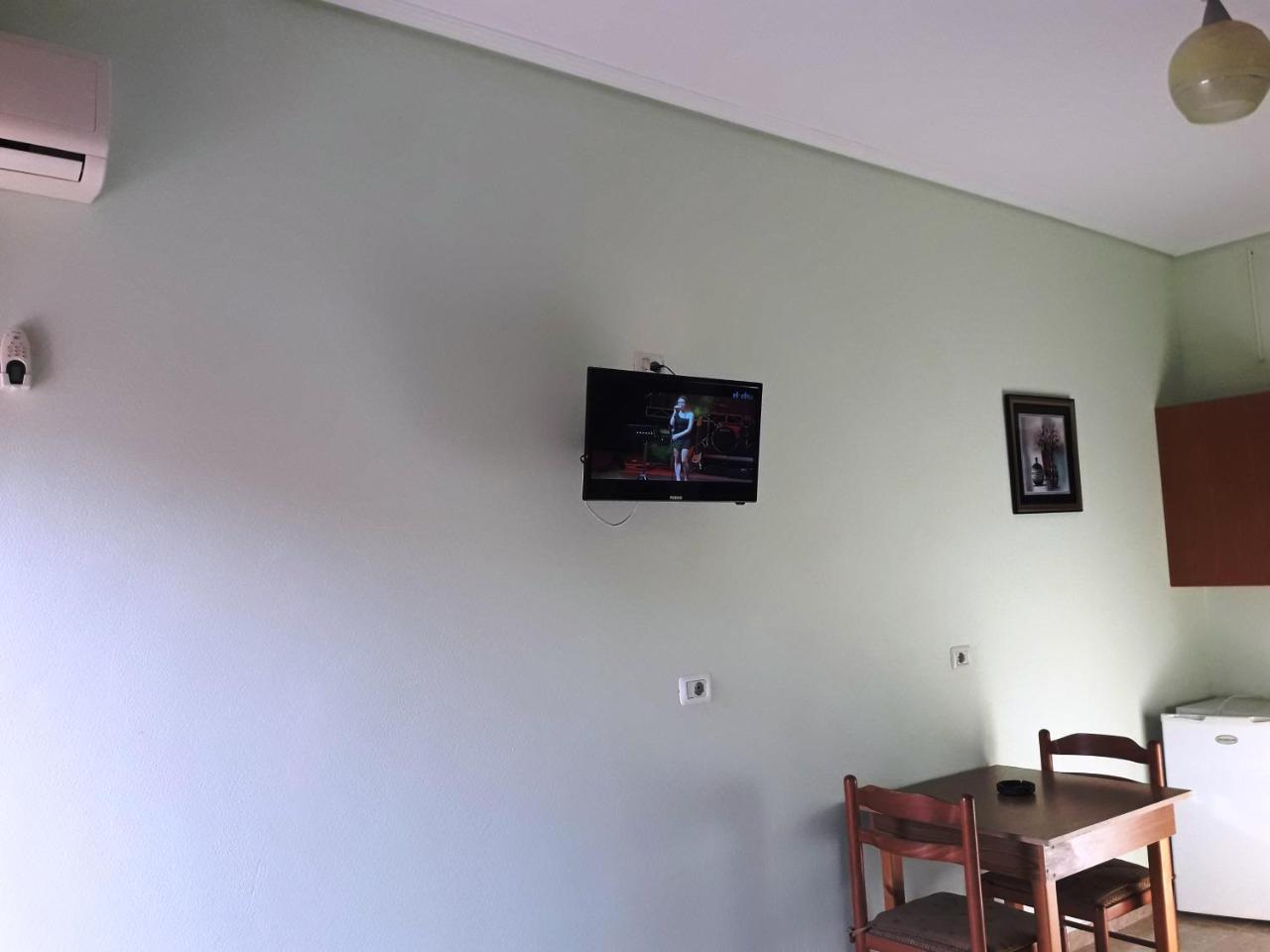 Tani'S Guesthouse Ksamil Kültér fotó